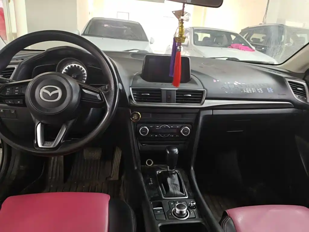 Mazda 3 Axela — миниатюра 12
