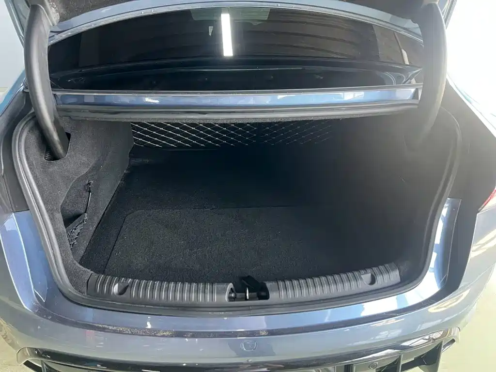 BYD Seal — миниатюра 18
