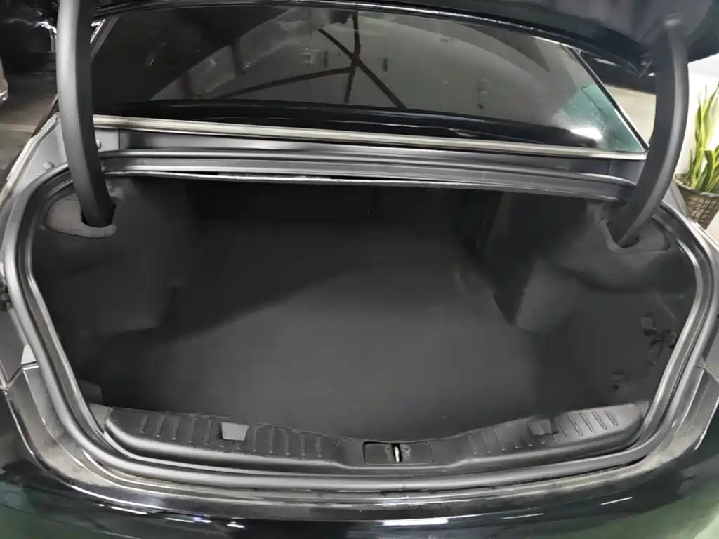 Lincoln MKZ — миниатюра 19