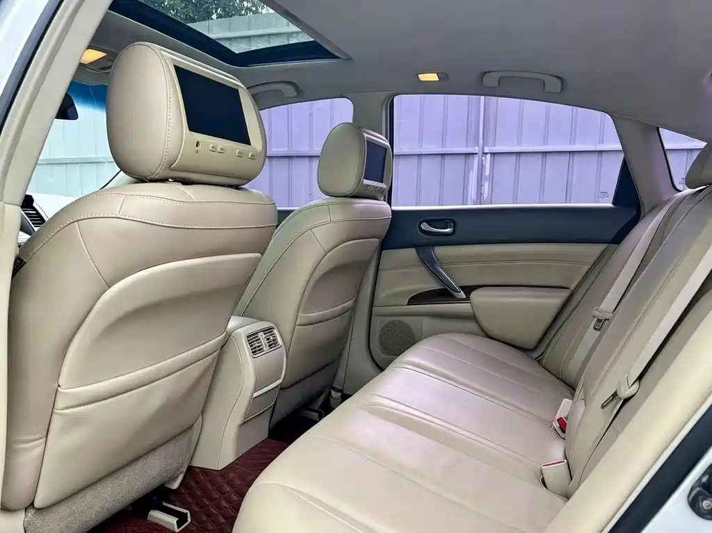 Nissan Teana — миниатюра 10