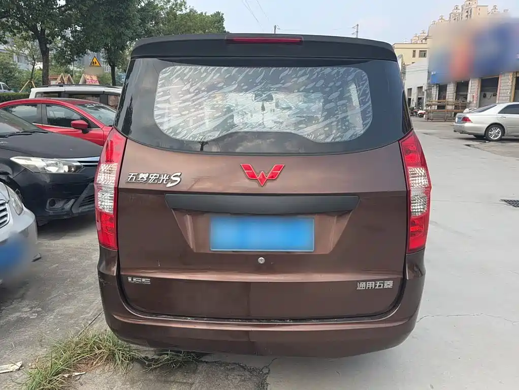 Wuling Hongguang — миниатюра 7