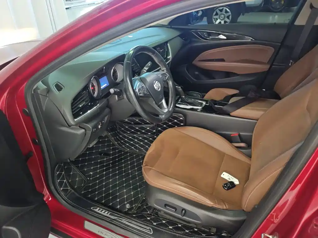 Buick Regal — миниатюра 15