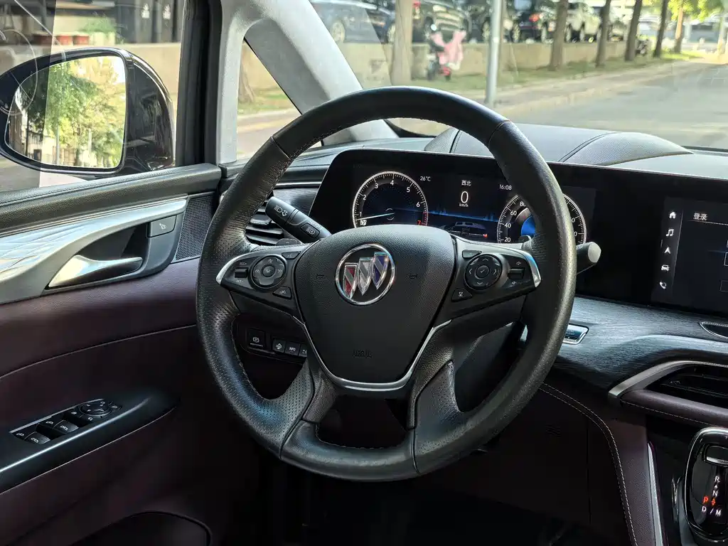 Buick GL8 — миниатюра 20