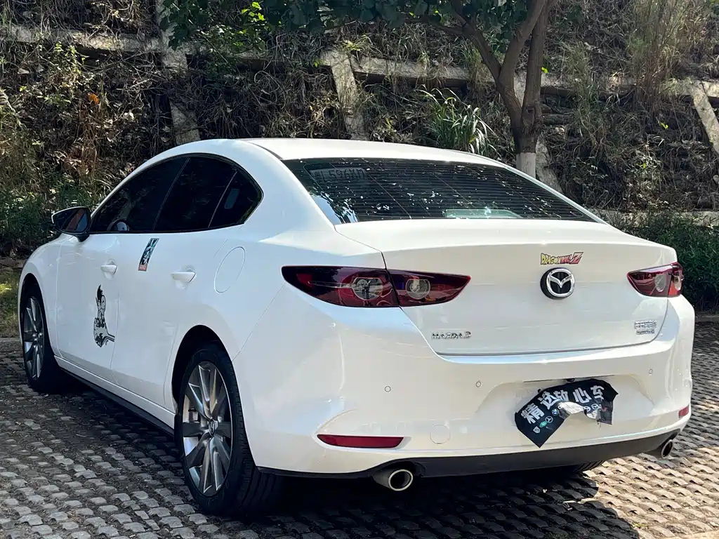 MAZDA 3 ANGKESAILA
