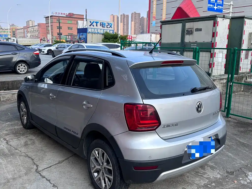 Volkswagen Polo — миниатюра 7