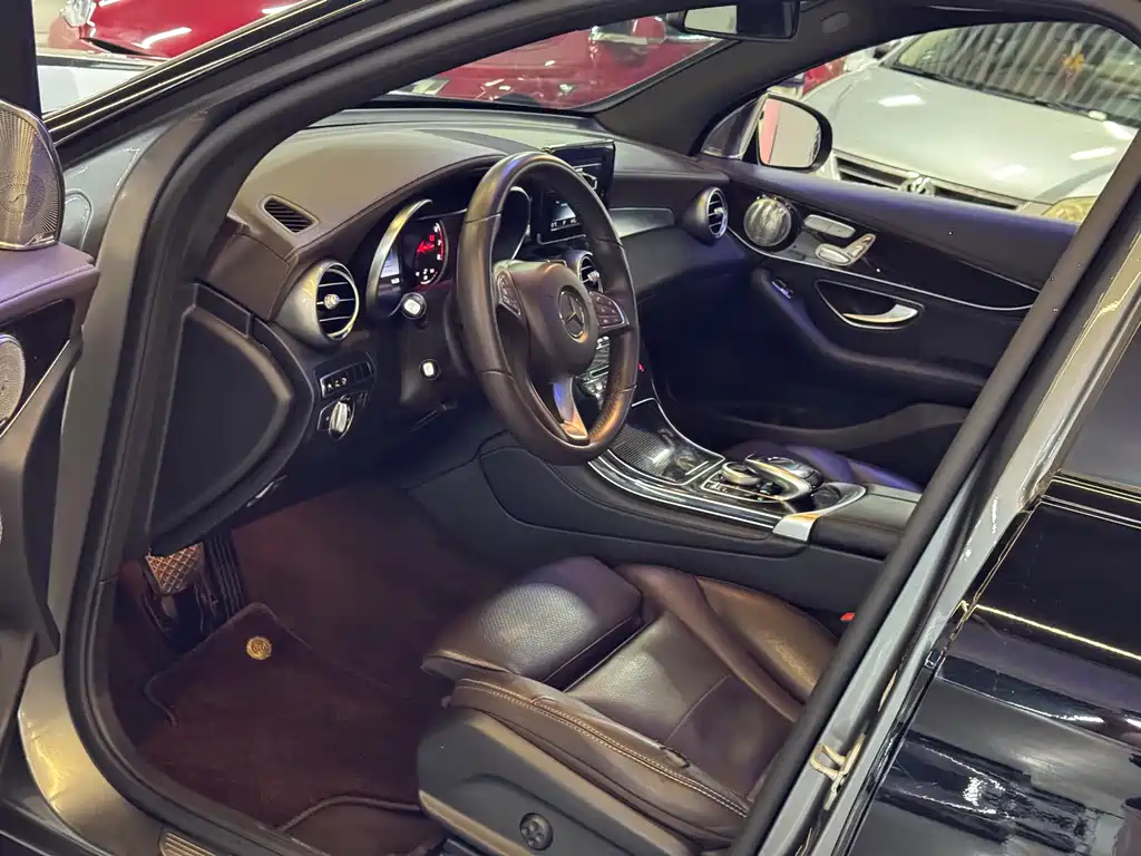 Mercedes-Benz GLC — миниатюра 11