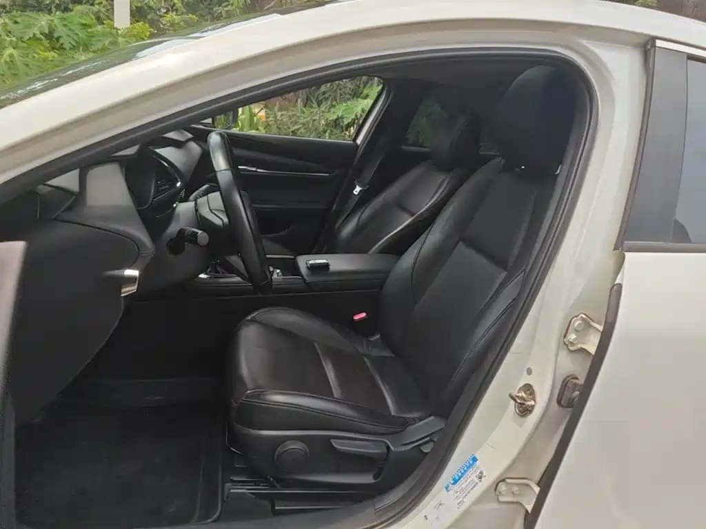 Mazda 3 Axela — миниатюра 15