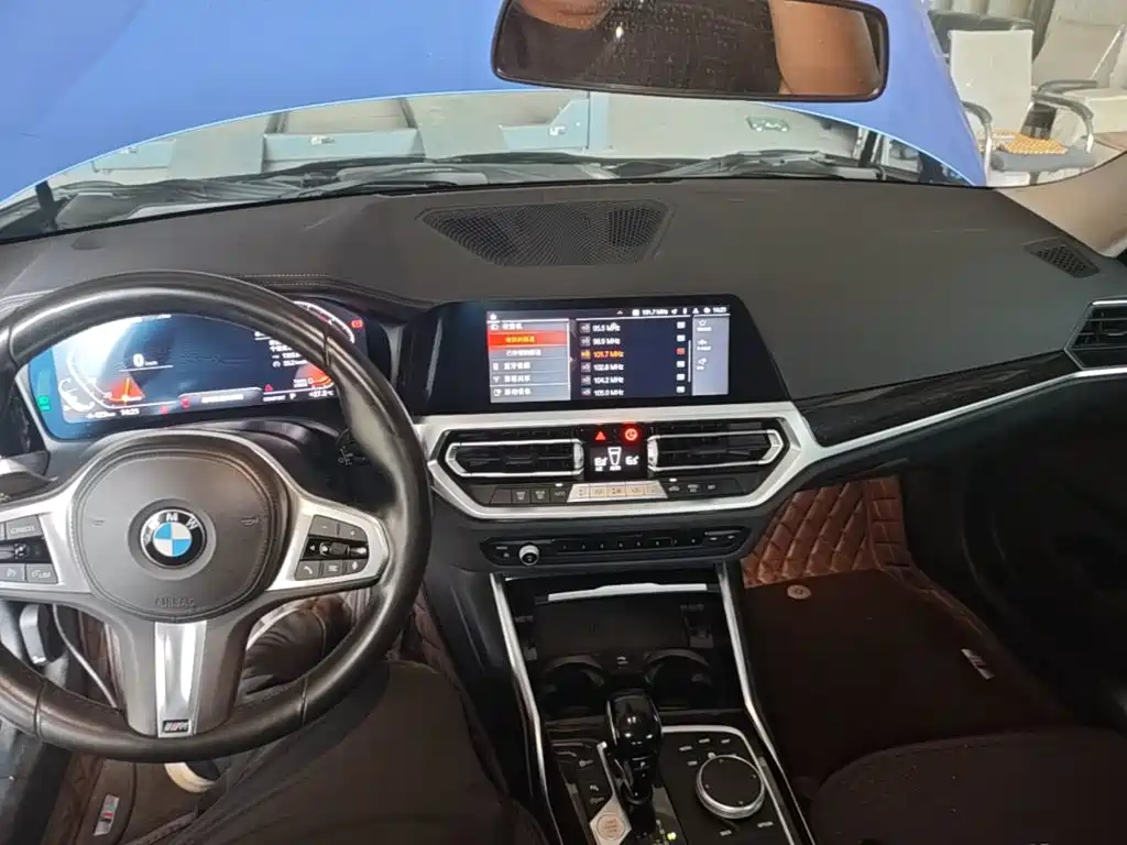 BMW 3 Series — миниатюра 10
