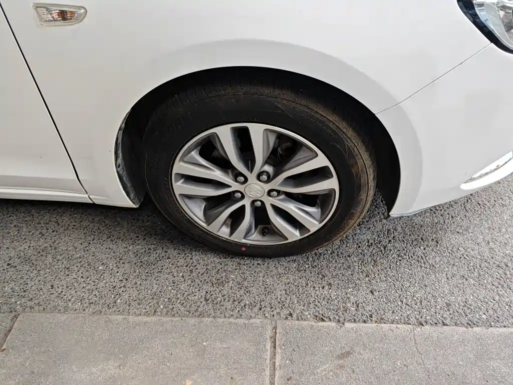 Buick Excelle — миниатюра 24