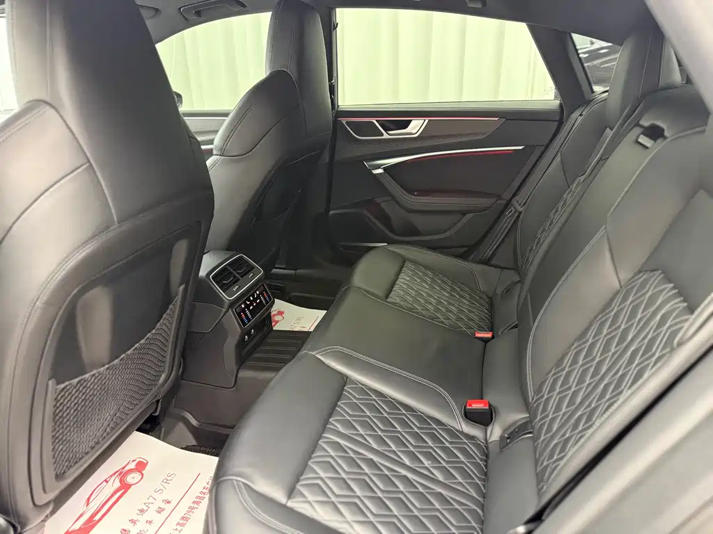 Audi A7 2023 55 TFSI quattro Premium