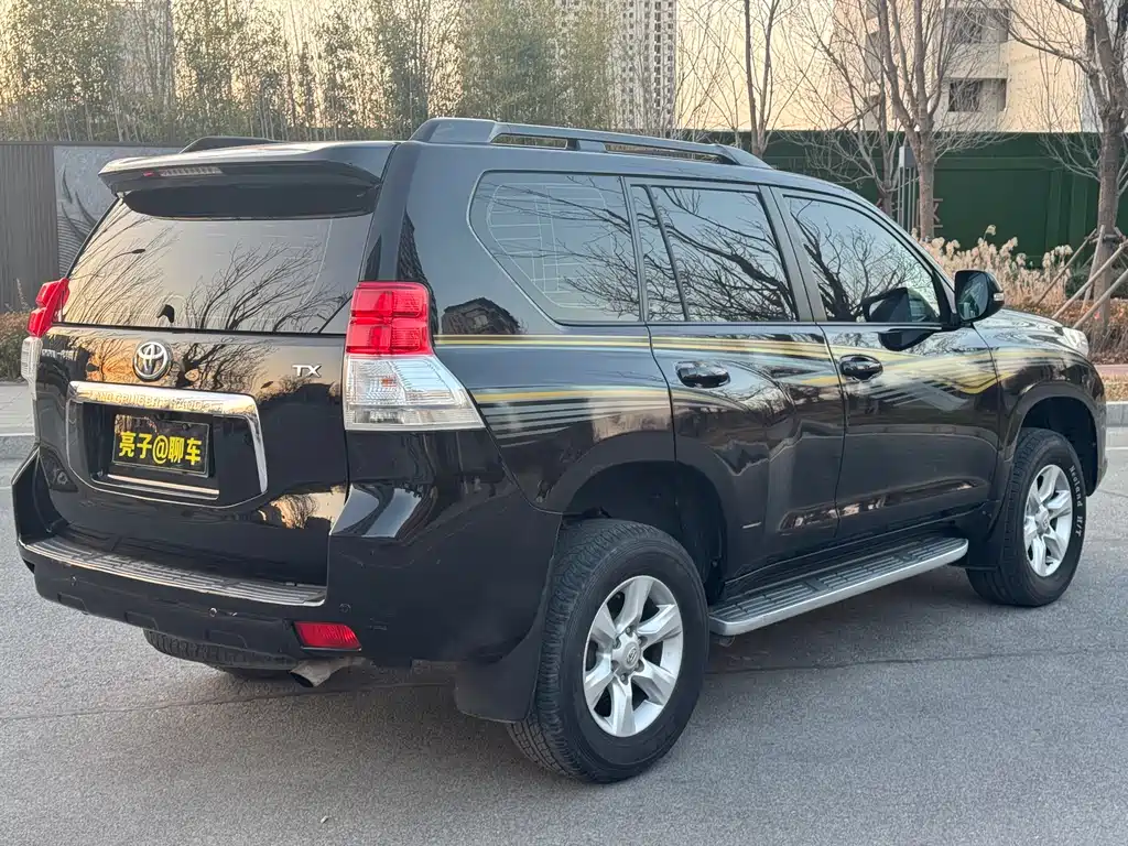 Toyota Land Cruiser Prado 2010 4.0L AT TX-L