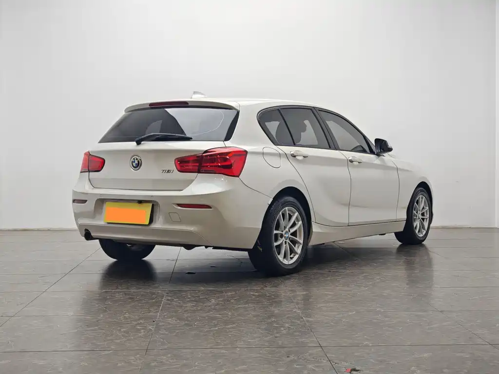 BMW 1 Series (Import) — миниатюра 3