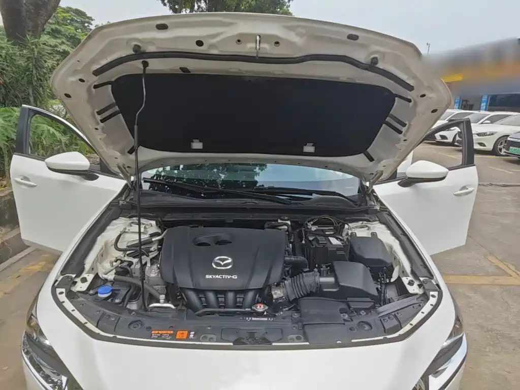 Mazda 3 Axela — миниатюра 20
