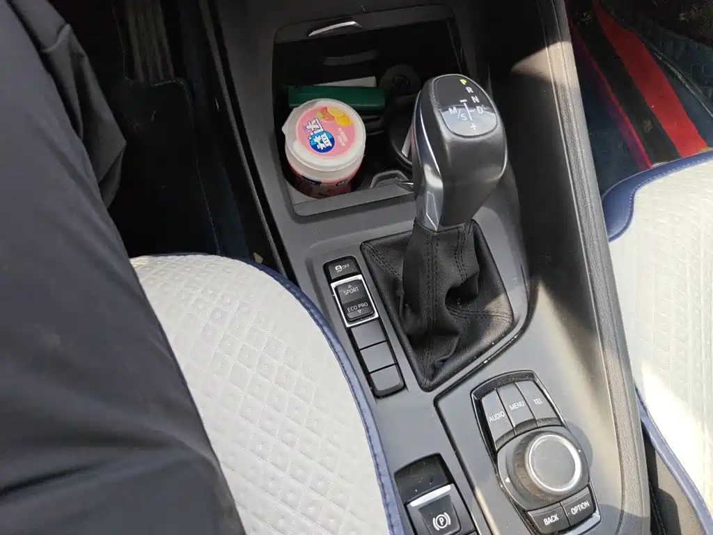 BMW X1 — миниатюра 10