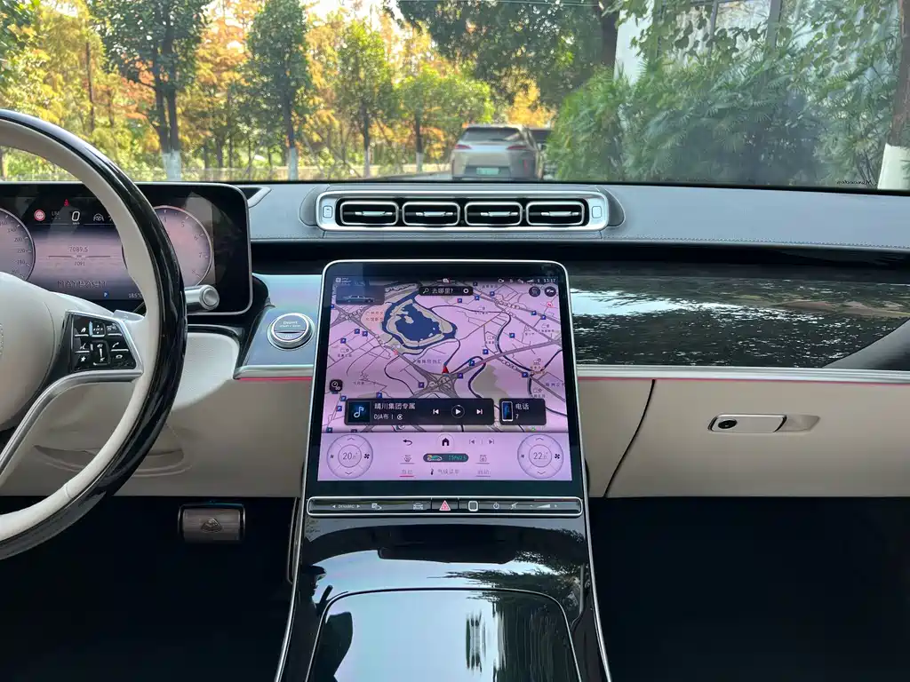 Mercedes-Benz S-Class — миниатюра 17
