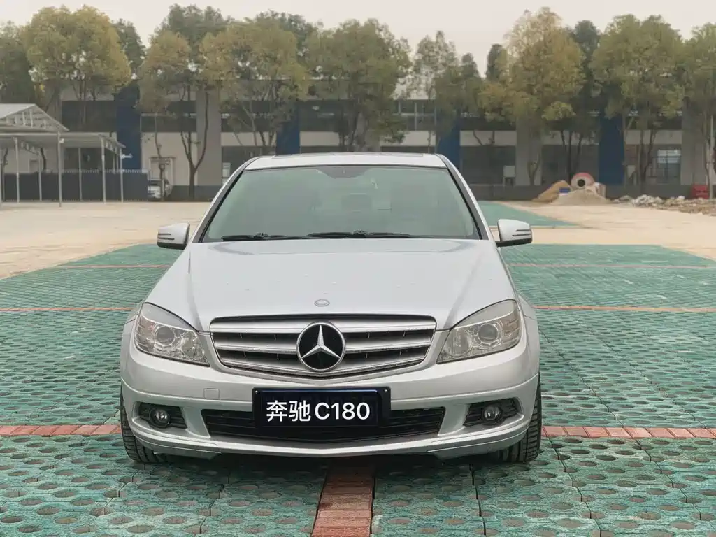 Mercedes-Benz C-Class — миниатюра 2