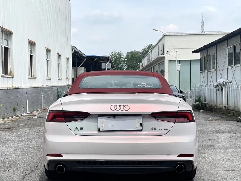 Audi A5 2019 Cabriolet 40 TFSI Fashion V