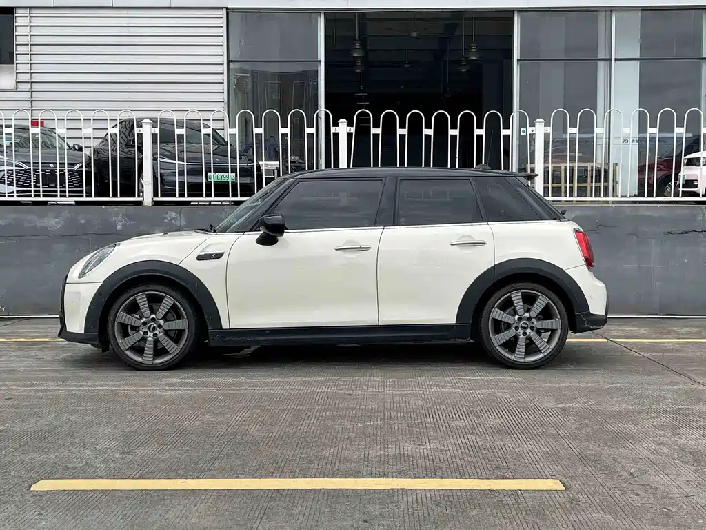 MINI Mini — миниатюра 3