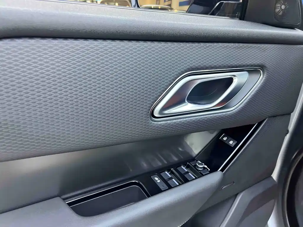 LAND ROVER RANGE ROVER STAR PULSE