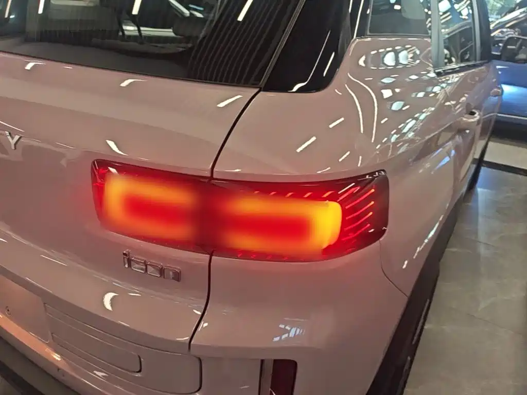 Geely Icon — миниатюра 8