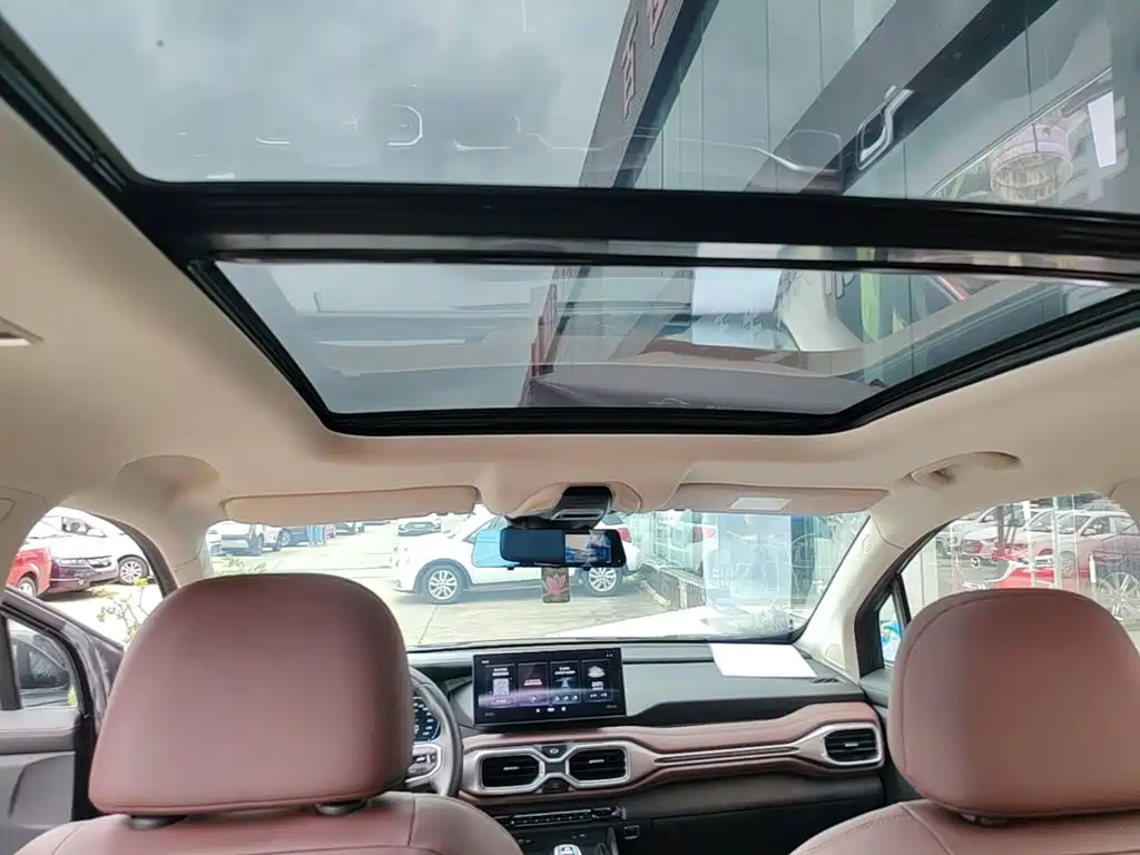 Geely Haoyue — миниатюра 18