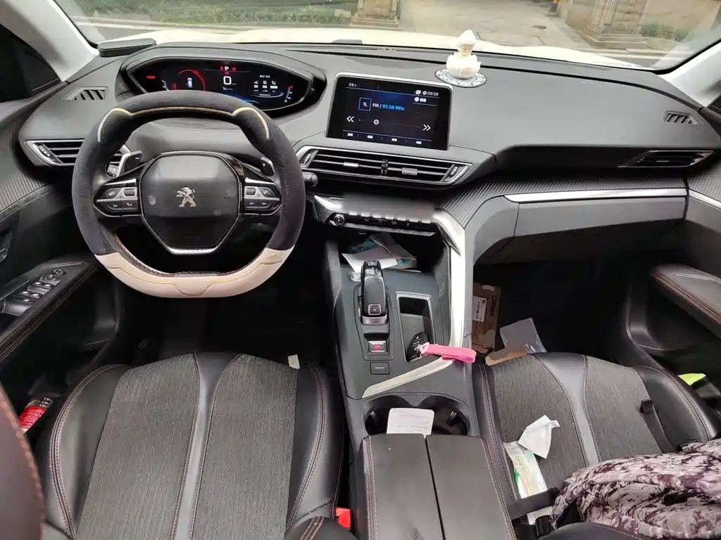 Peugeot 4008 — миниатюра 5