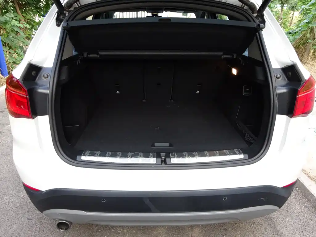 BMW X1 — миниатюра 14