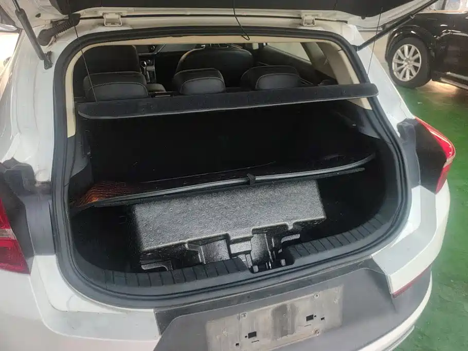 Geely Emgrand GS — миниатюра 4