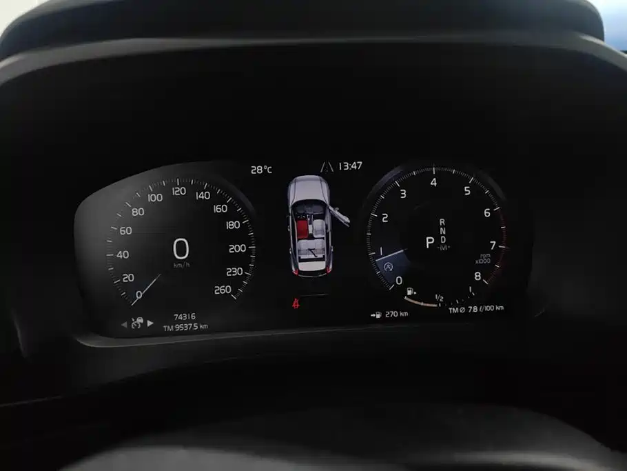Volvo XC40 — миниатюра 14
