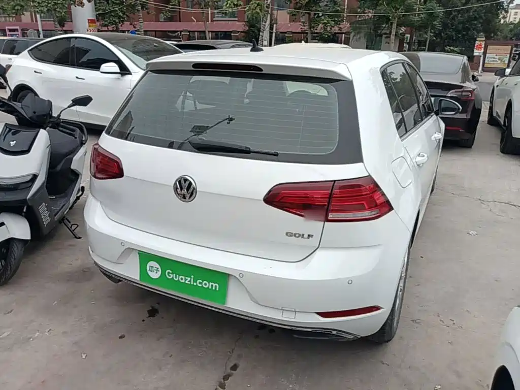 Volkswagen Golf — миниатюра 7
