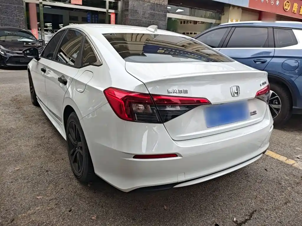 Honda Civic — миниатюра 5