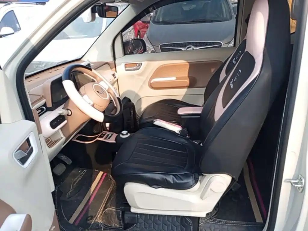 Wuling MINIEV — миниатюра 15