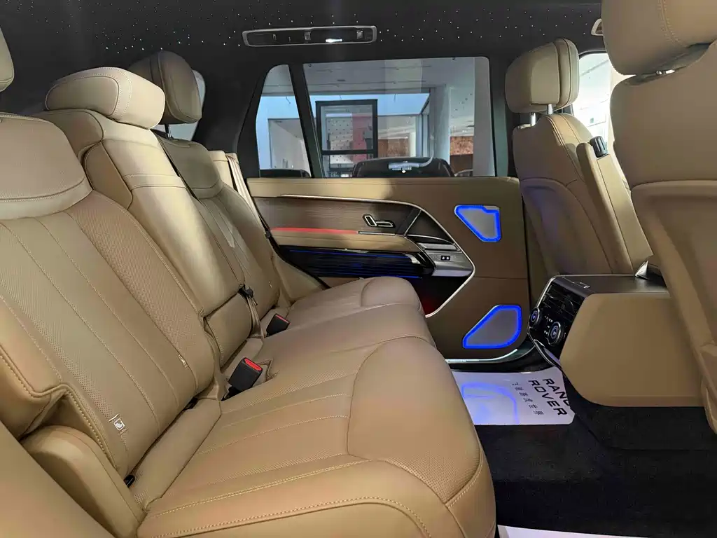 Land Rover Range Rover — миниатюра 21
