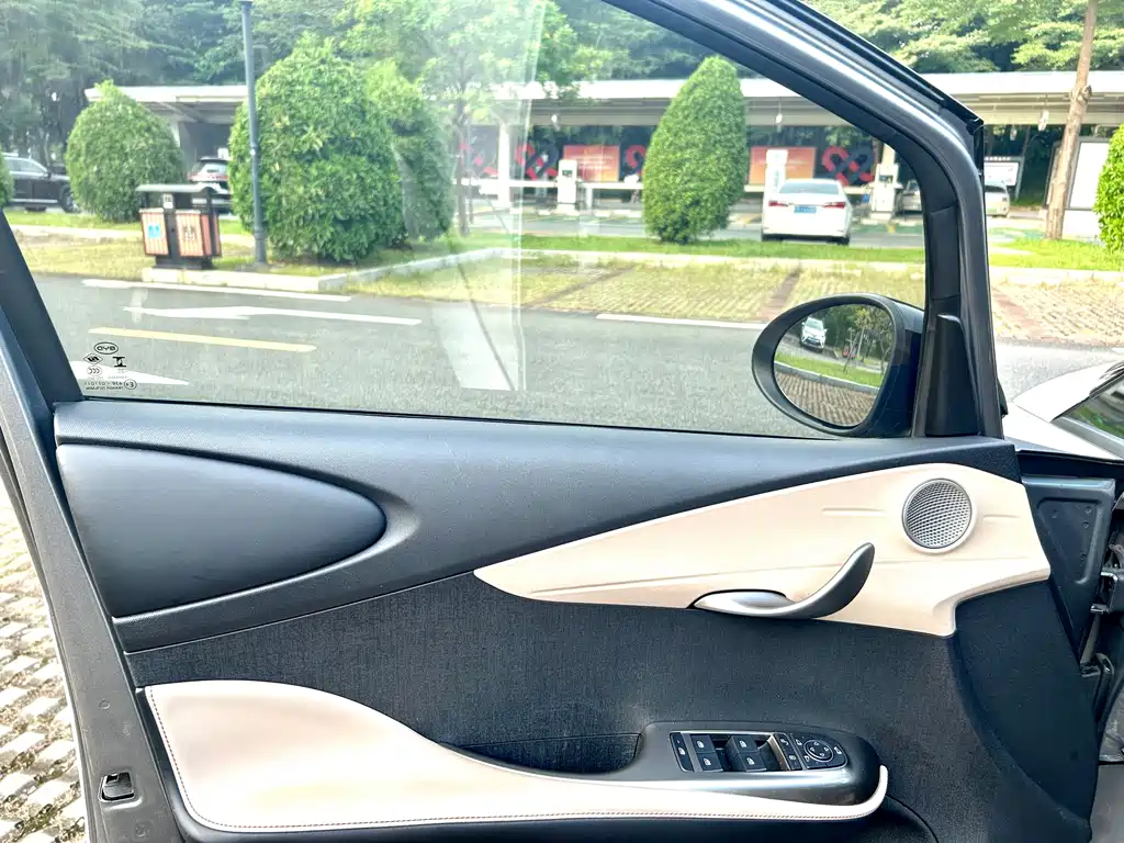 BYD Dolphin — миниатюра 10