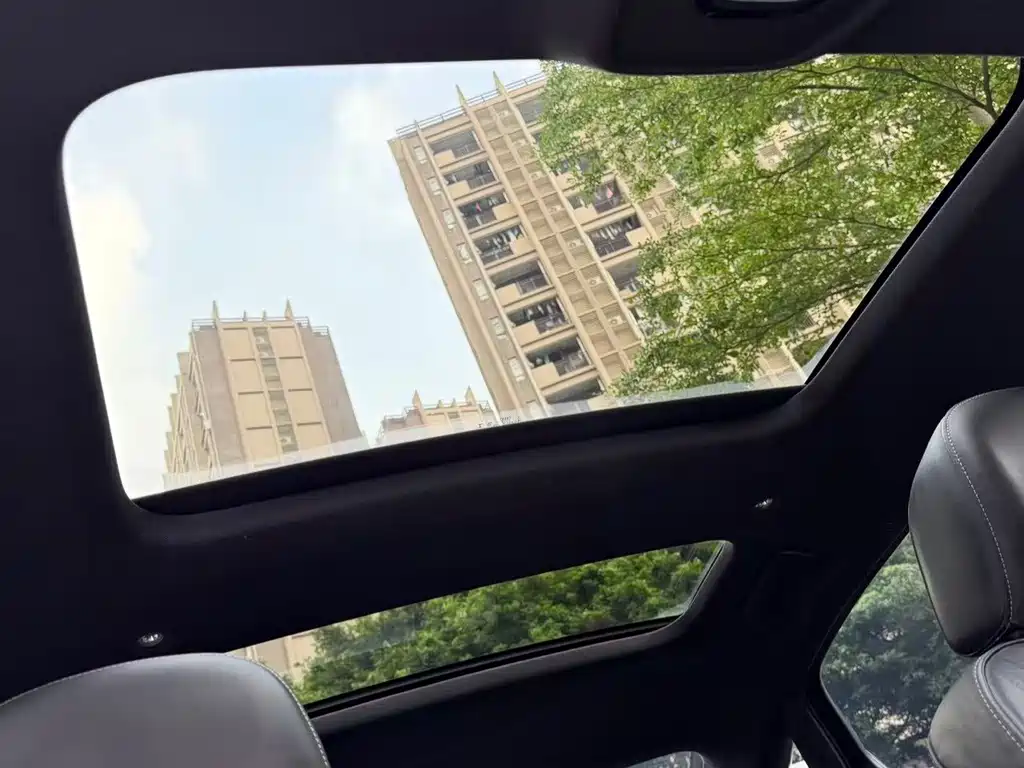 Audi A6L — миниатюра 8