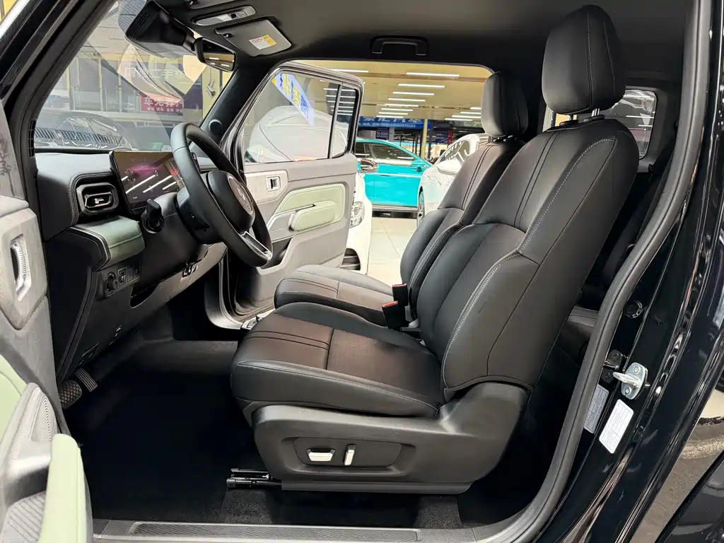 Baojun Yueye — миниатюра 8