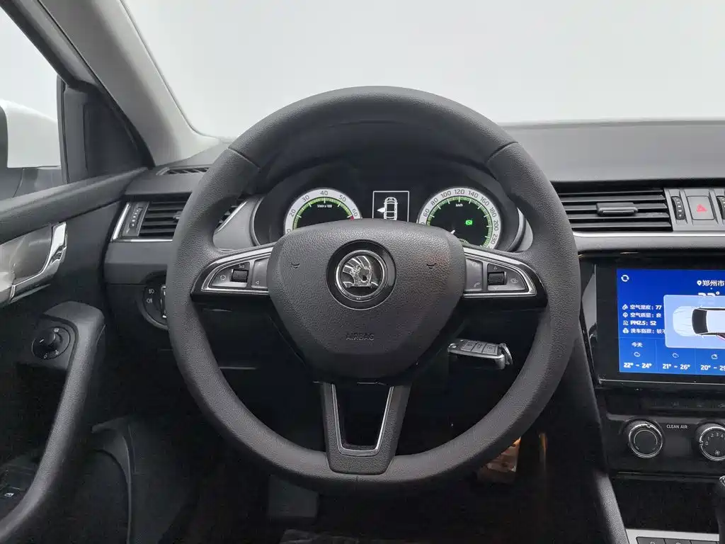 Skoda Octavia — миниатюра 11