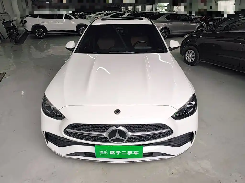 Mercedes-Benz C-Class — миниатюра 3