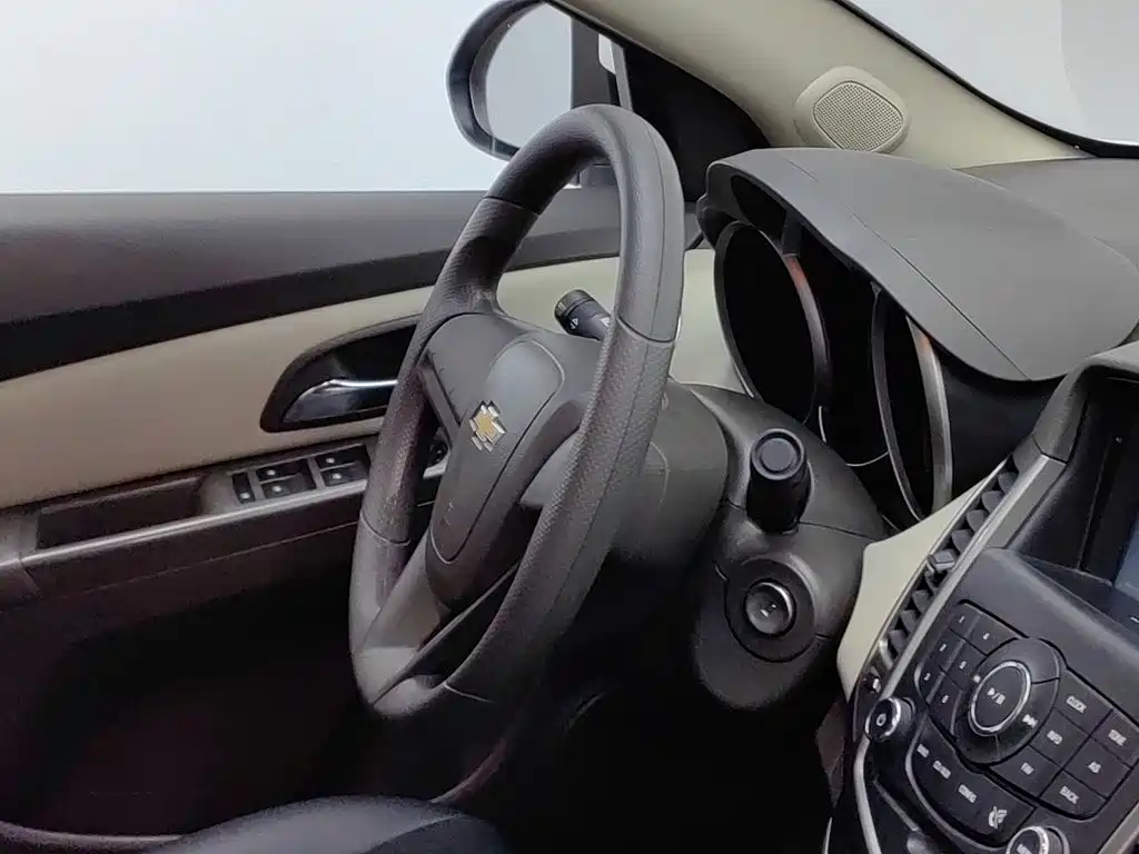 Chevrolet Cruze — миниатюра 22