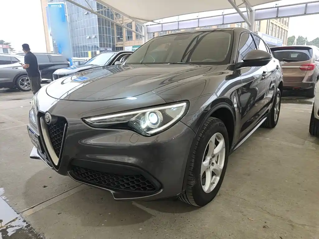 Alfa Romeo Stelvio — миниатюра 2