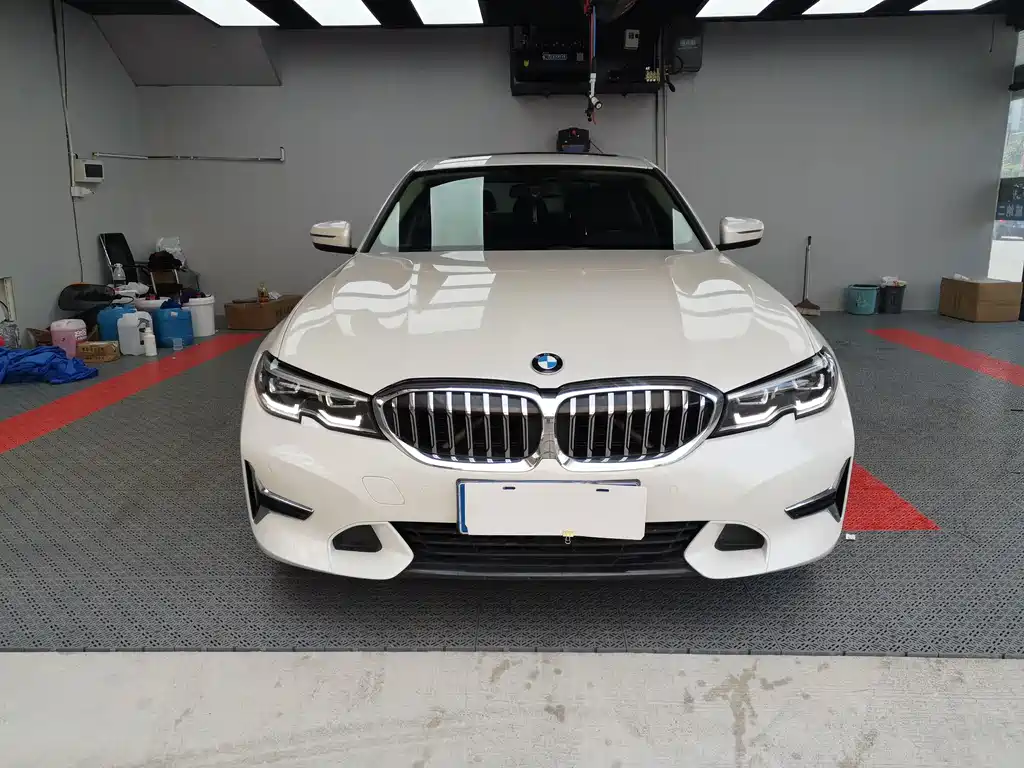 BMW 3 Series 3 2020 325Li
