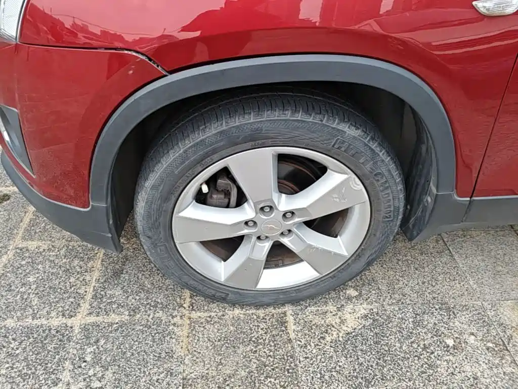 Chevrolet Trax — миниатюра 23