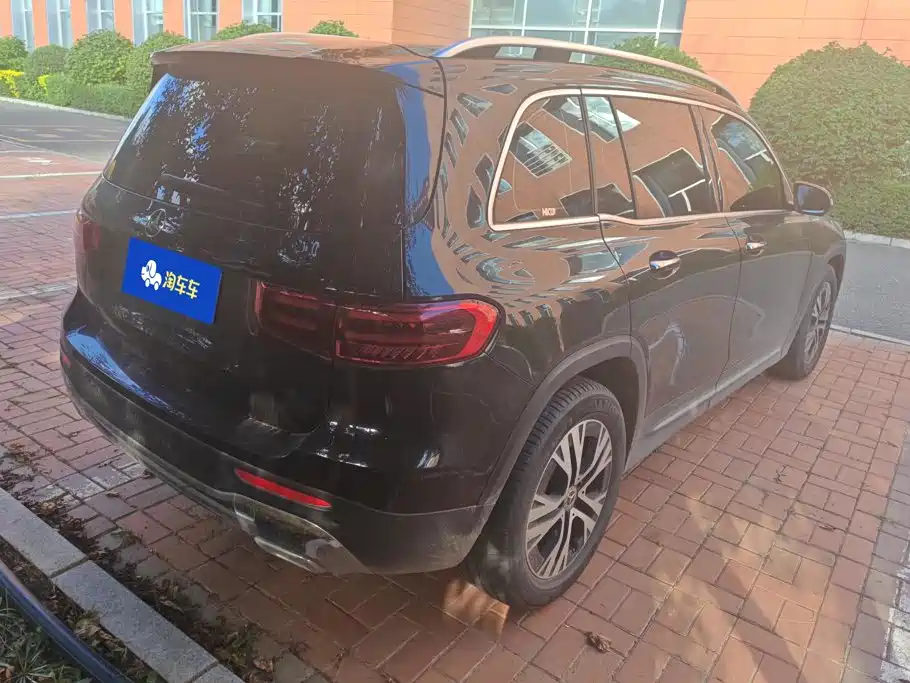 Mercedes-Benz GLB — миниатюра 3