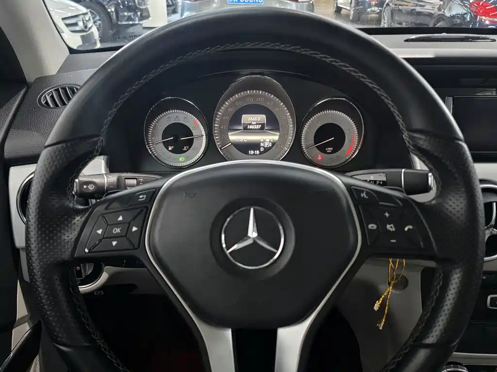 Mercedes-Benz GLK-Class — миниатюра 4