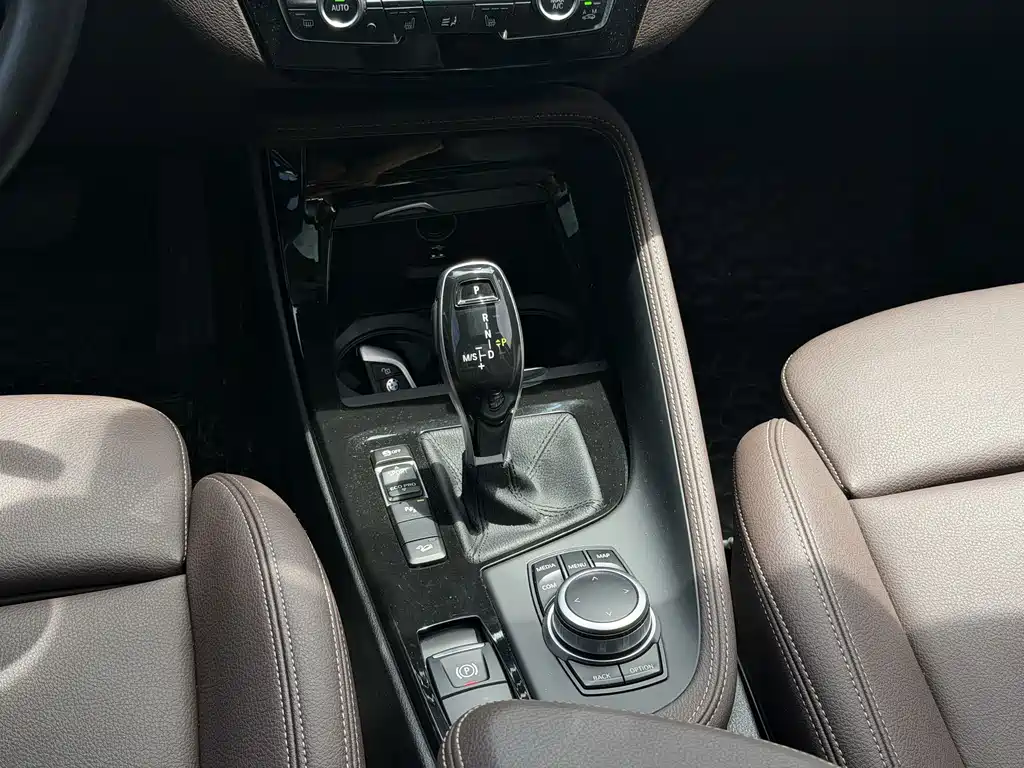 BMW X1 — миниатюра 14