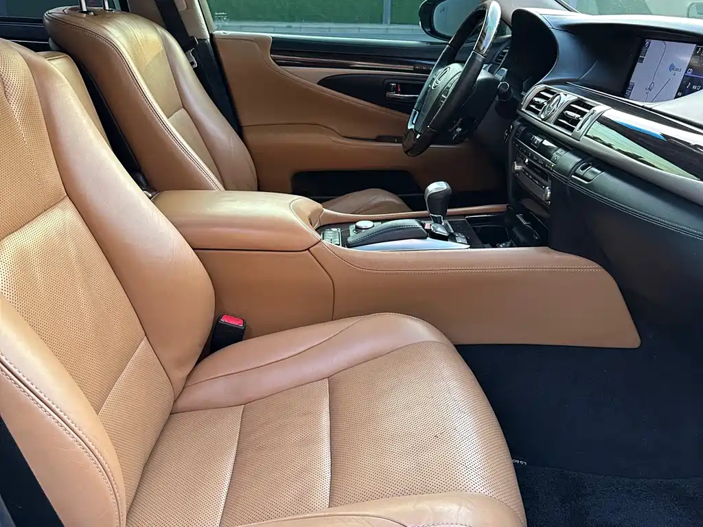 Lexus LS — фотографии объявления, Фото 17