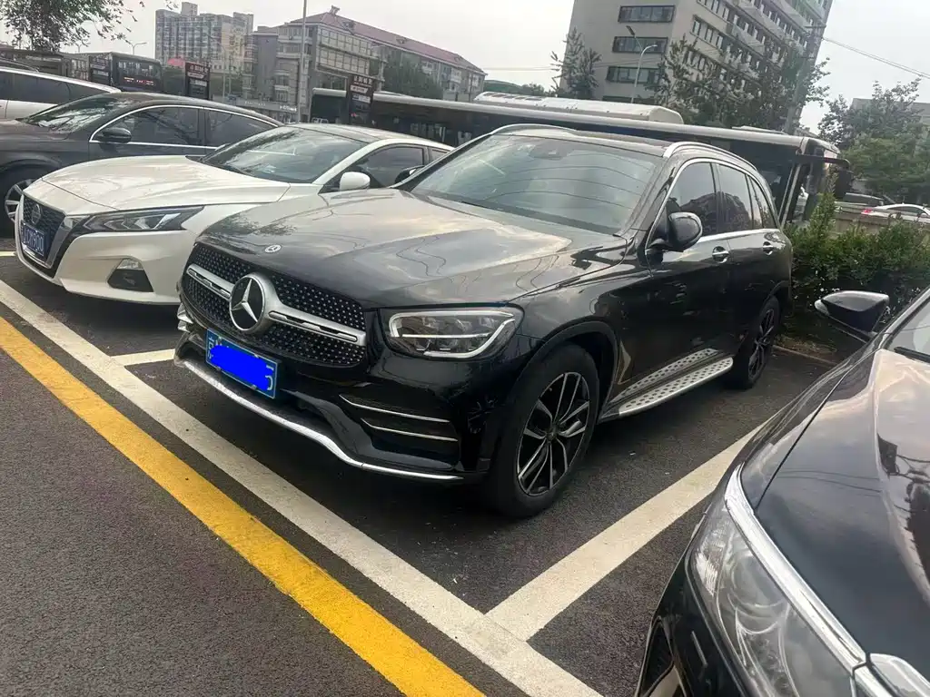Mercedes-Benz GLC 2021