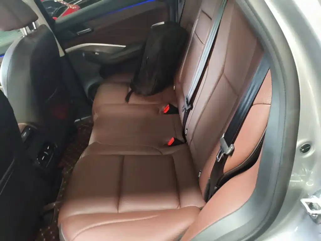 Wey Wey VV6 — миниатюра 17