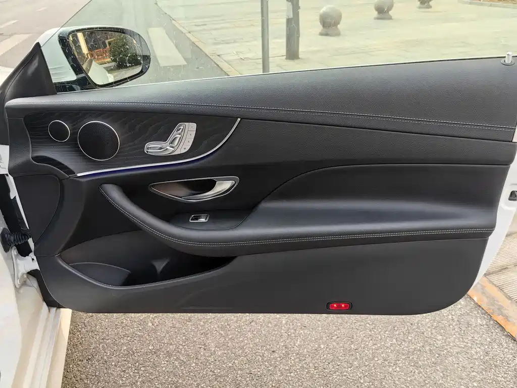 Mercedes-Benz E-Class E 2019 E 200 4MATIC