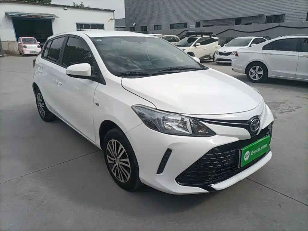 Toyota Vios FS — миниатюра 4